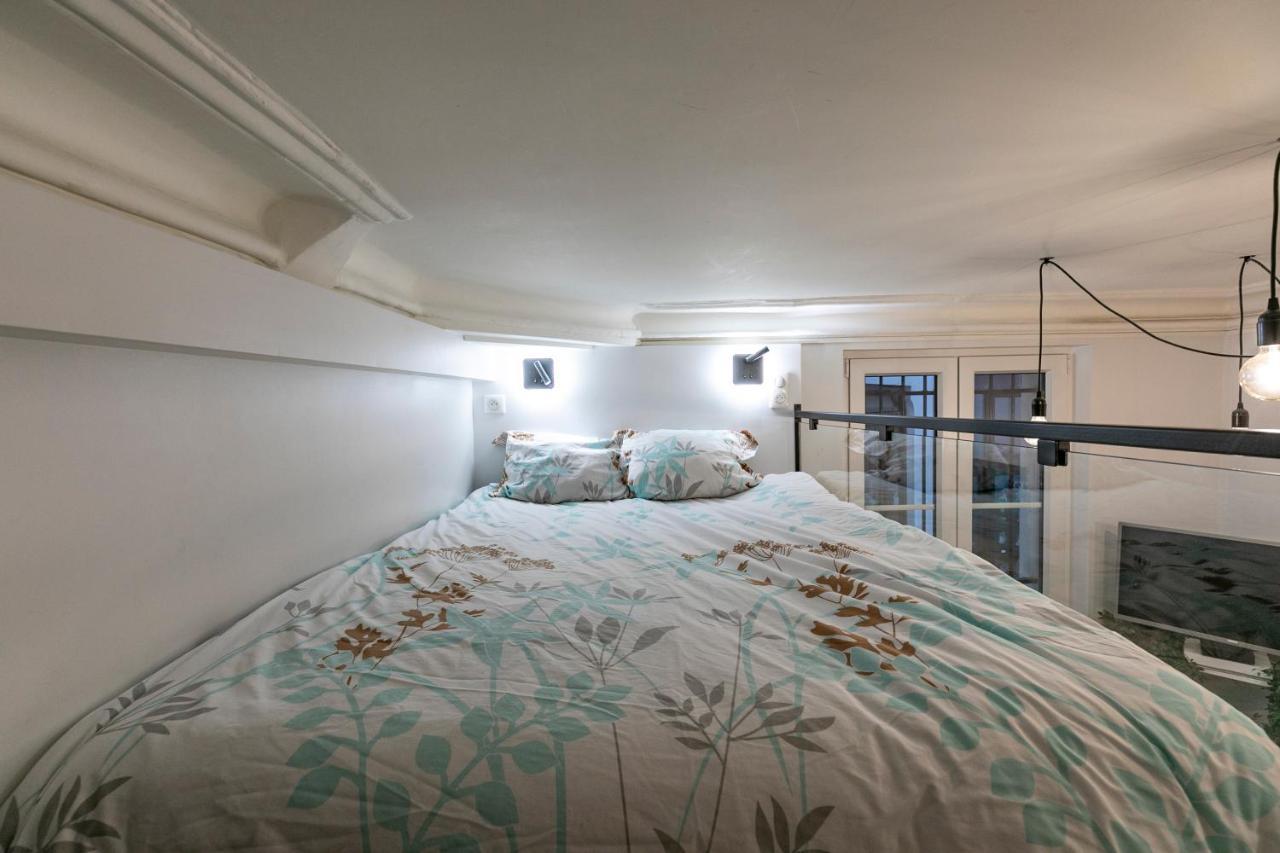 Le studio de belleville 2 à 4 personnes Parigi Esterno foto
